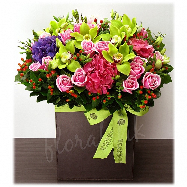 A40 鮮花仿皮箱花盒 - 惠蘭、繡球、粉玫瑰